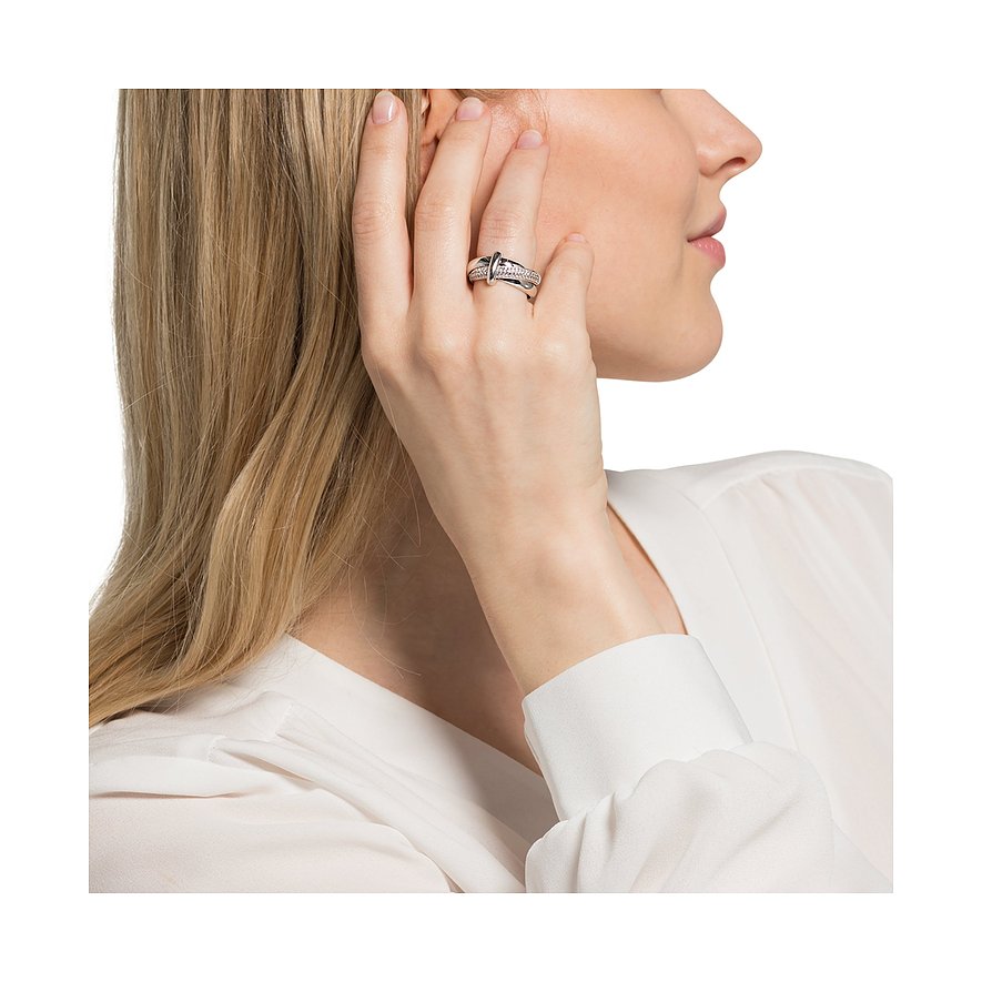JETTE Ring aus 925er Silber mit weißen Zirkonia.