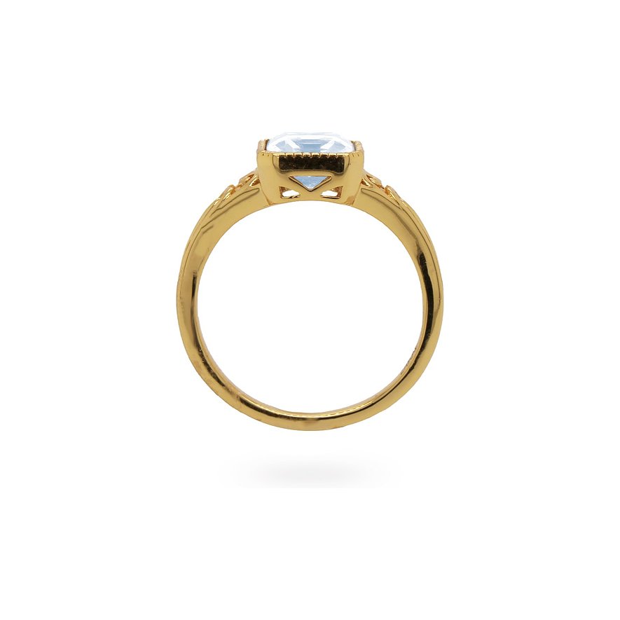 24 Kae Silber-Ring aus 925er Silber mit goldener Beschichtung und hellblauem rechteckigen Kristall-Farbstein.