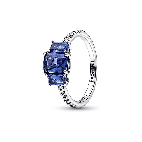 Pandora Ring aus 925er Silber mit blauen Zirkonia und kleinen weißen Steinen.