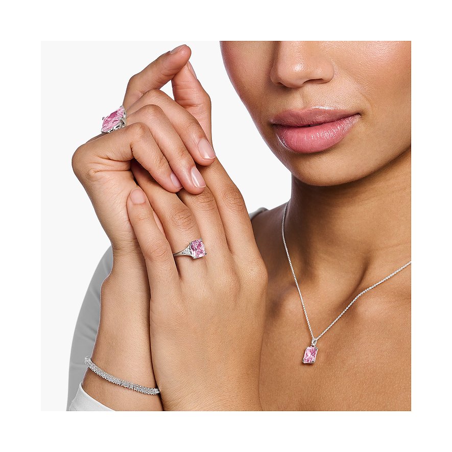 Thomas Sabo Ring aus 925er Silber mit rosa Zirkonia.