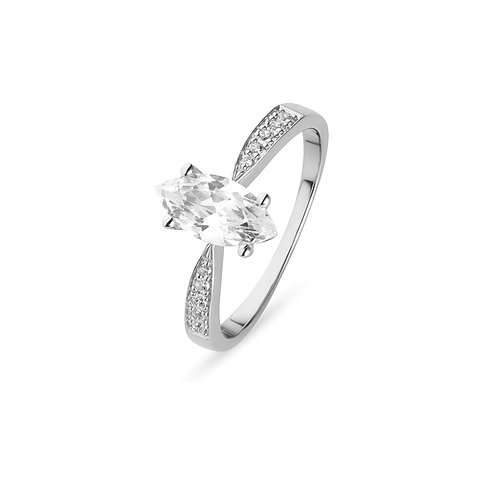 FAVS Ring aus 925er Silber mit Zirkonia.