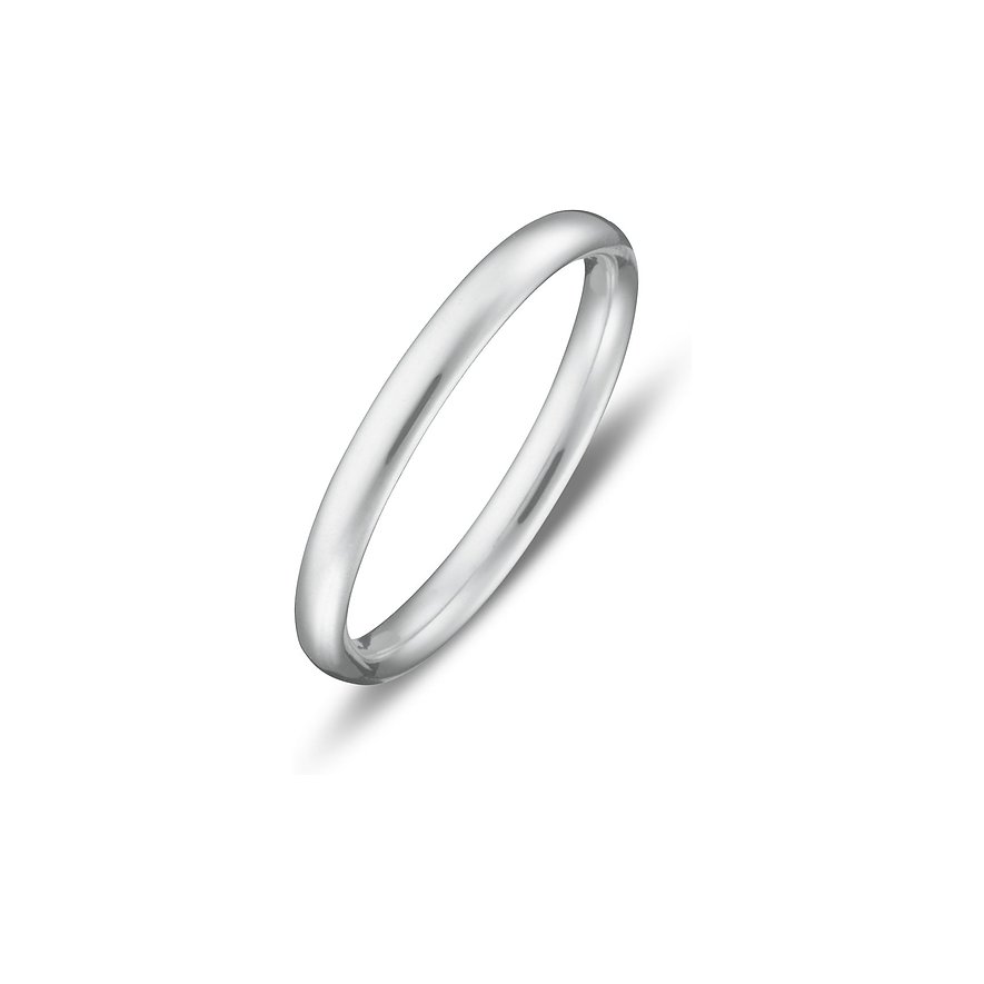 CHRIST Damen-Ring aus 375er Weißgold, schlicht und glänzend, diagonal auf weißem Hintergrund liegend.