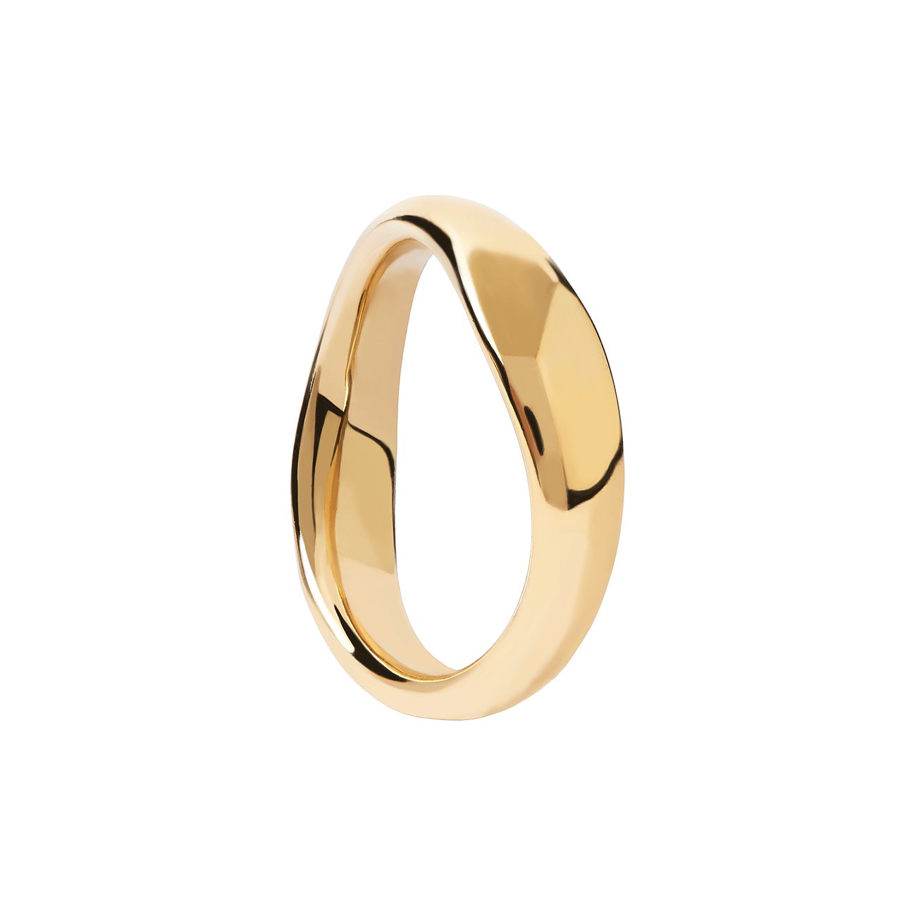 Ein goldfarbener, leicht gewellter PdPaola Ring aus Silber, der von vorne aussieht wie ein schmaler Tropfen.