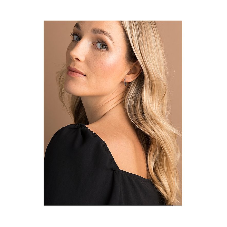 CHRIST Ohrringe aus 585 Weißgold mit Diamanten.