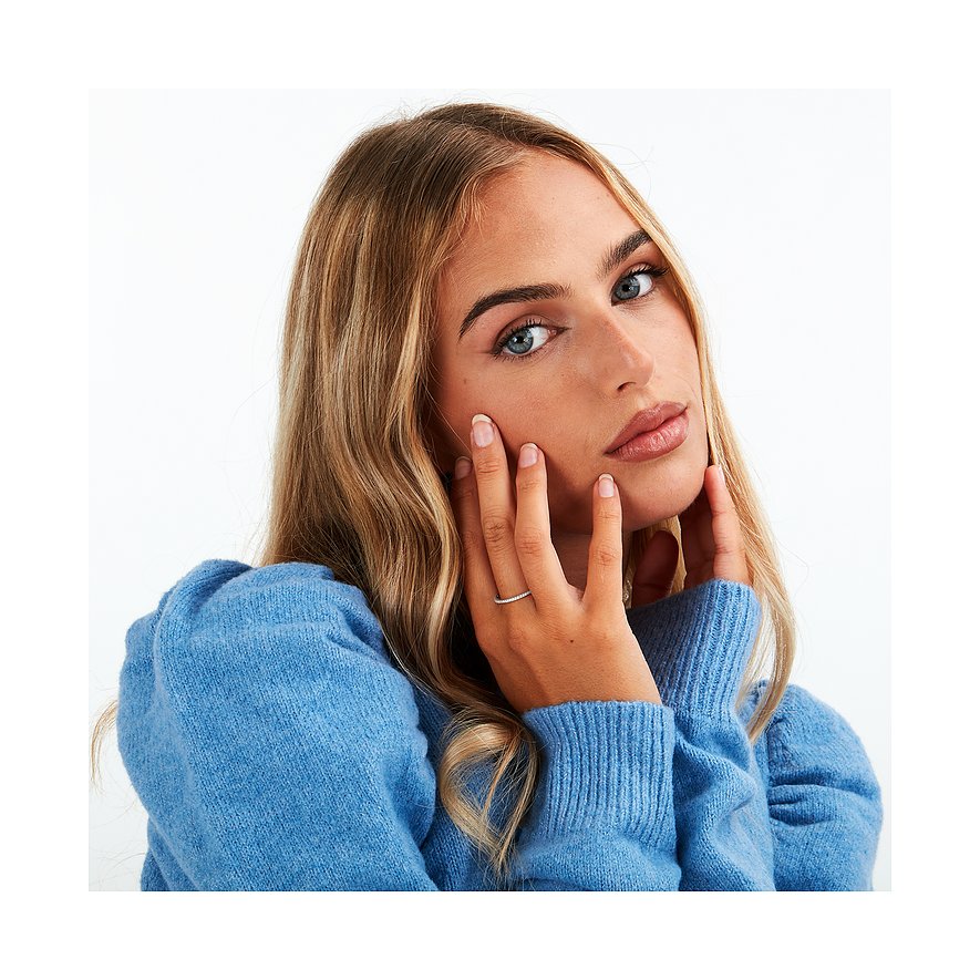 CHRIST Ring aus 585 Weißgold mit Diamanten.