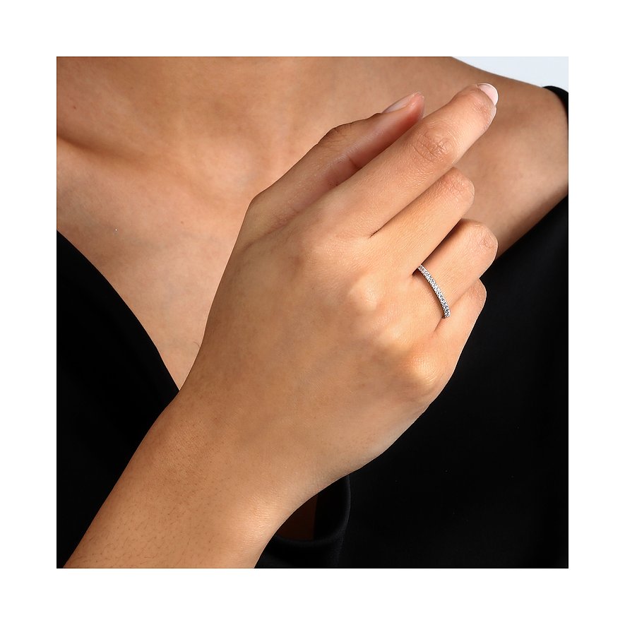 CHRIST Ring aus 585 Weißgold mit Diamanten.