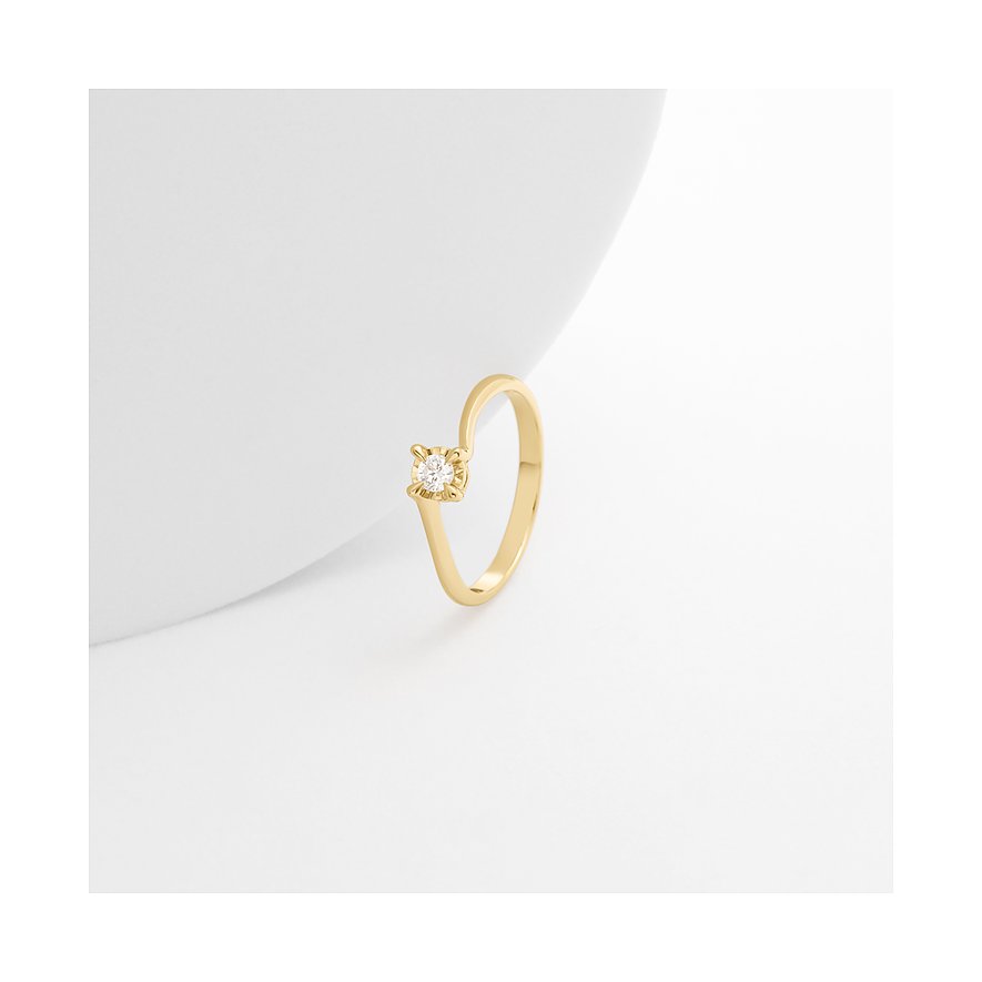 CHRIST Ring aus 585 Gelb- und Weißgold mit Diamant.