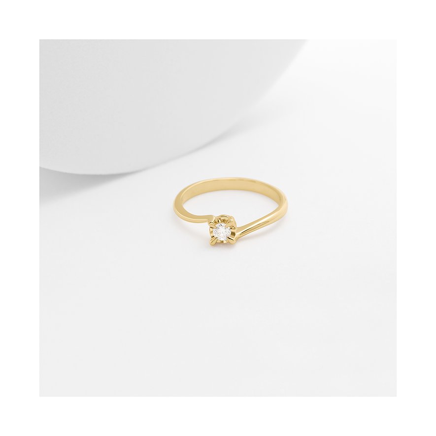 CHRIST Ring aus 585 Gelbgold und Weißgold mit Diamant.