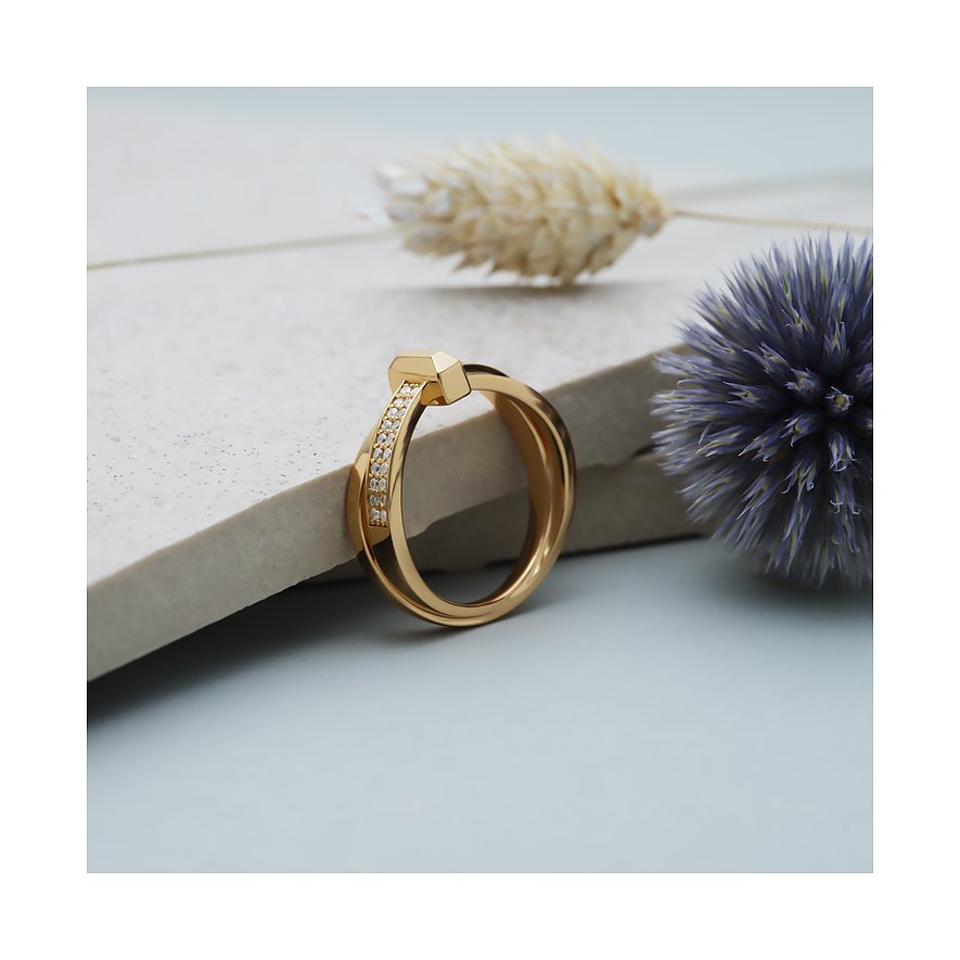 JETTE Ring aus 925er recyceltem Silber mit Zirkonia.