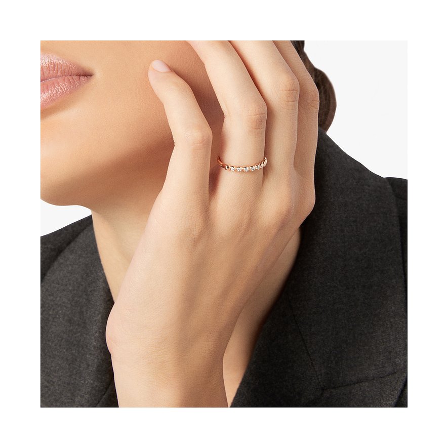 DoDo Ring aus 375 Roségold mit Diamanten.