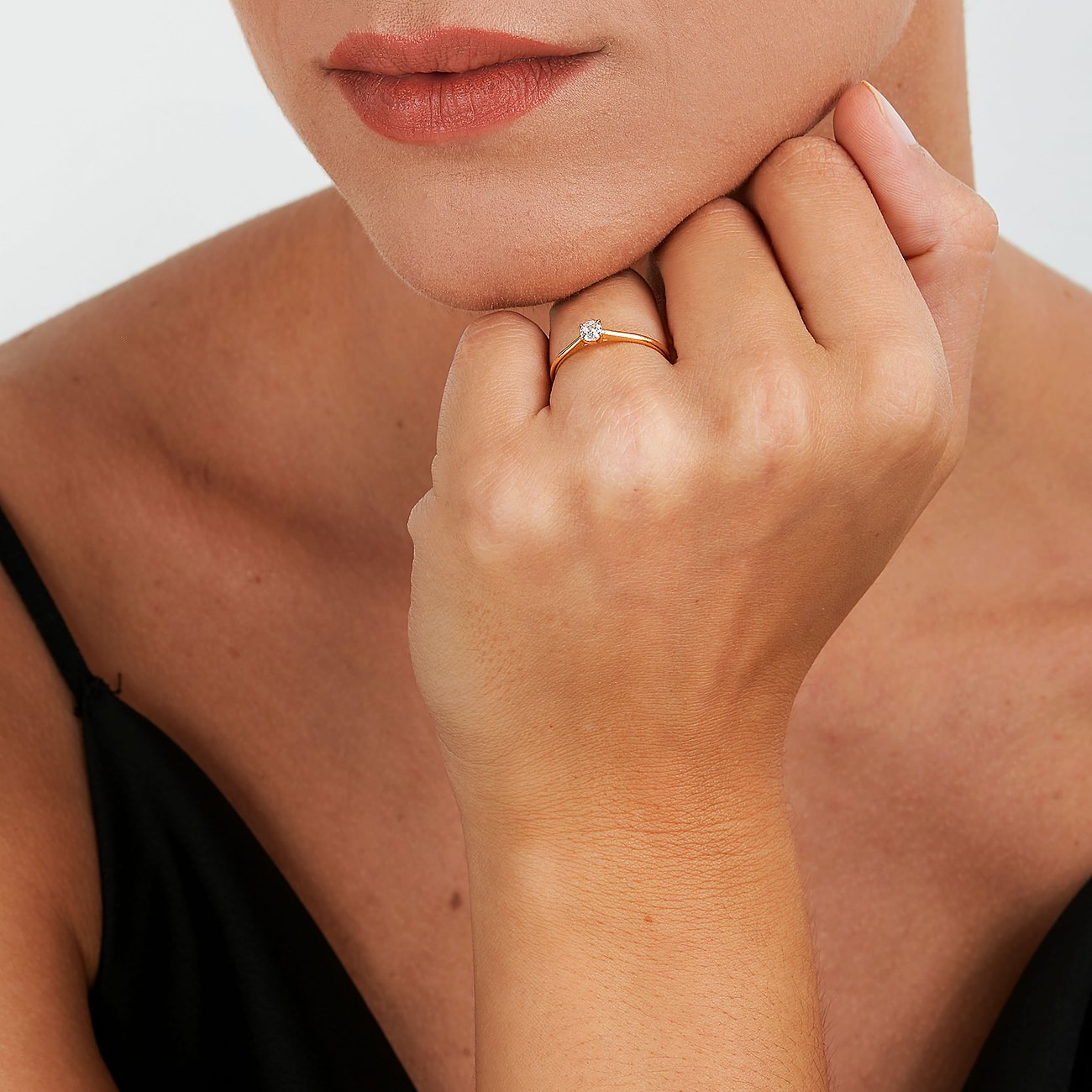 Live Diamond Ring i 375 gult guld med diamant.