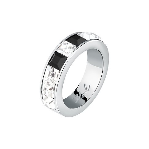 Karl Lagerfeld Ring aus Edelstahl mit Kristallen und schwarzen Steinen.