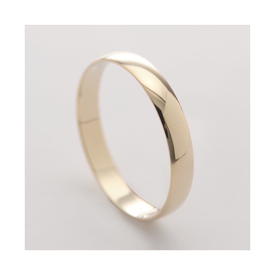 Der CHRIST Ring aus 375er Gelbgold ist eine schlichte, glänzende Bandform, aus der Perspektive leicht von oben abgebildet.
