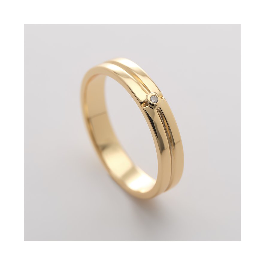 CHRIST ring i genanvendt 925 sølv med guldbelægning, to indhak og en zirkonia farvesten.