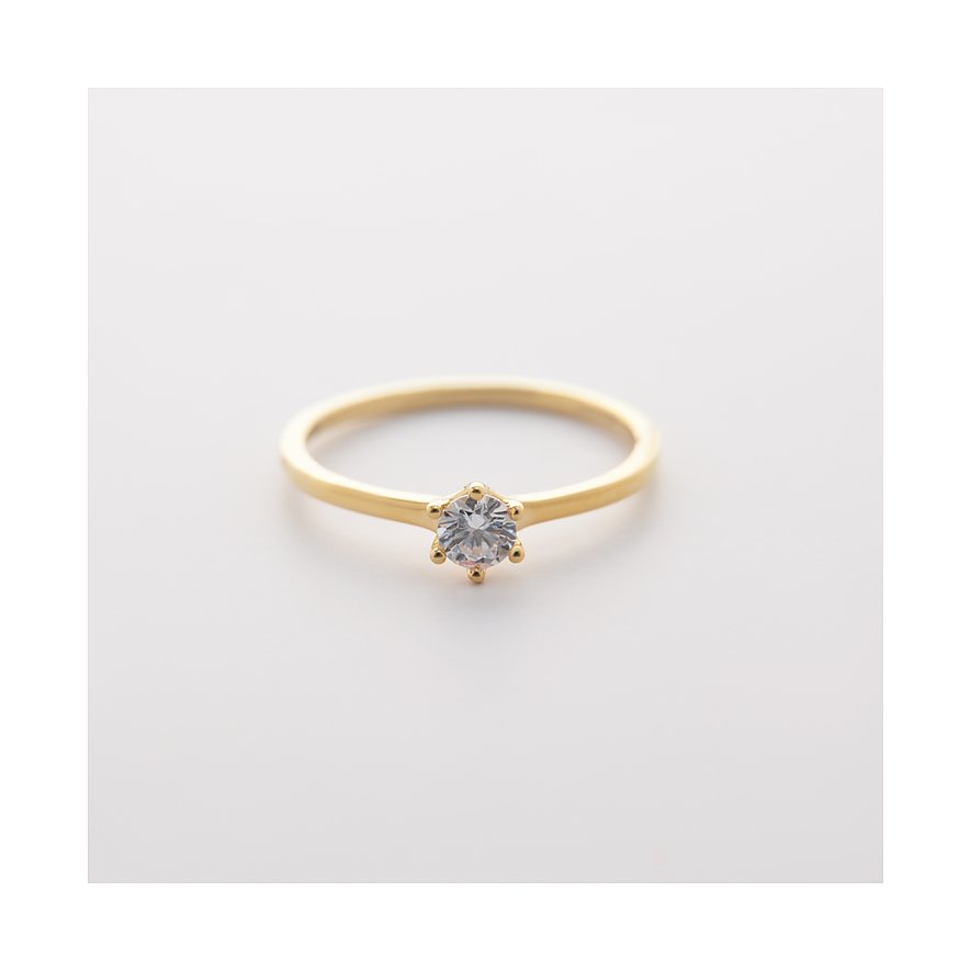 CHRIST Ring aus 585 Gelbgold mit einem runden, funkelnden Diamanten in einer sechszackigen Fassung.