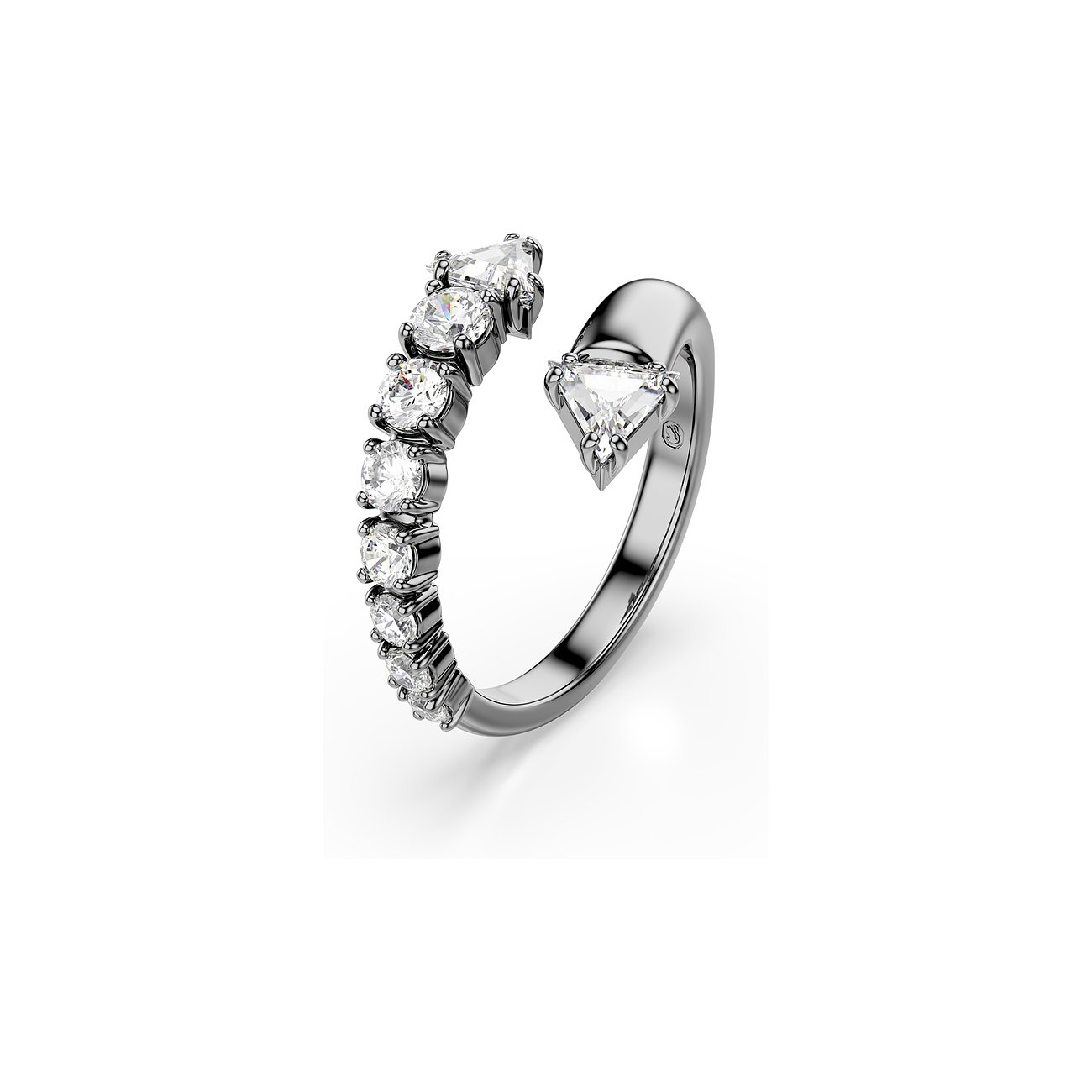 Swarovski ring van metaal met fonkelende, ronde en een driehoekige Swarovski-kristal, bovenaanzicht.