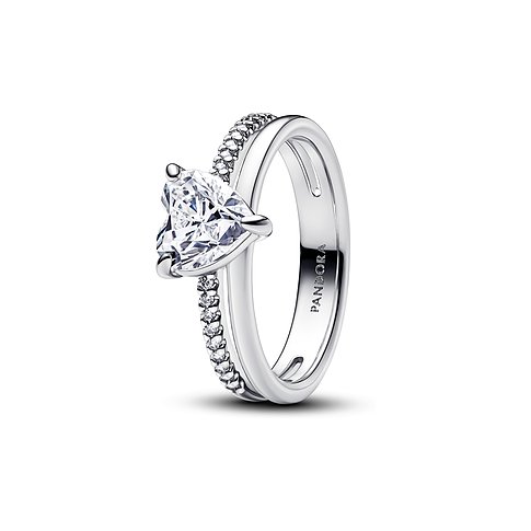 Pandora Ring aus 925er Silber mit herzförmigem Zirkonia und einer Reihe kleiner Zirkoniasteine, die parallel angeordnet sind.