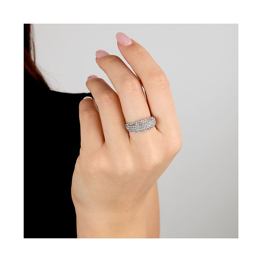 Morellato Ring aus Edelstahl mit funkelnden Kristall-Farbsteinen an einer Hand