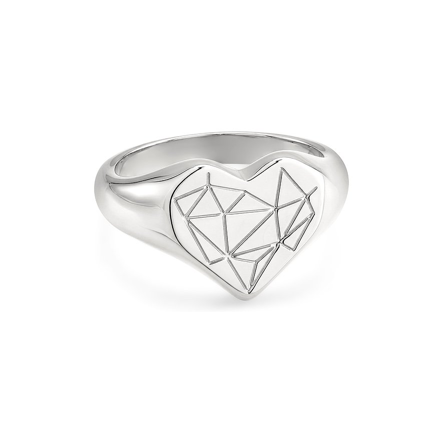 Une bague Liebeskind argentée en acier inoxydable avec une plaque en forme de cœur ornée d'un motif géométrique gravé.