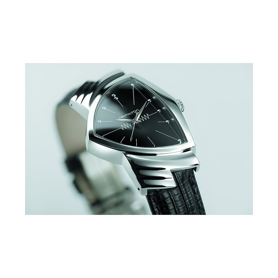 Hamilton Herrenuhr mit Edelstahlgehäuse und schwarzem Zifferblatt.