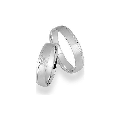 CHRIST Trauringe aus Weißgold mit Brillanten und mattierter Oberfläche.