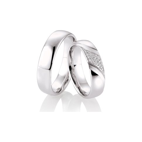 CHRIST Trauringe aus konfiguriertem Material mit Diamanten.