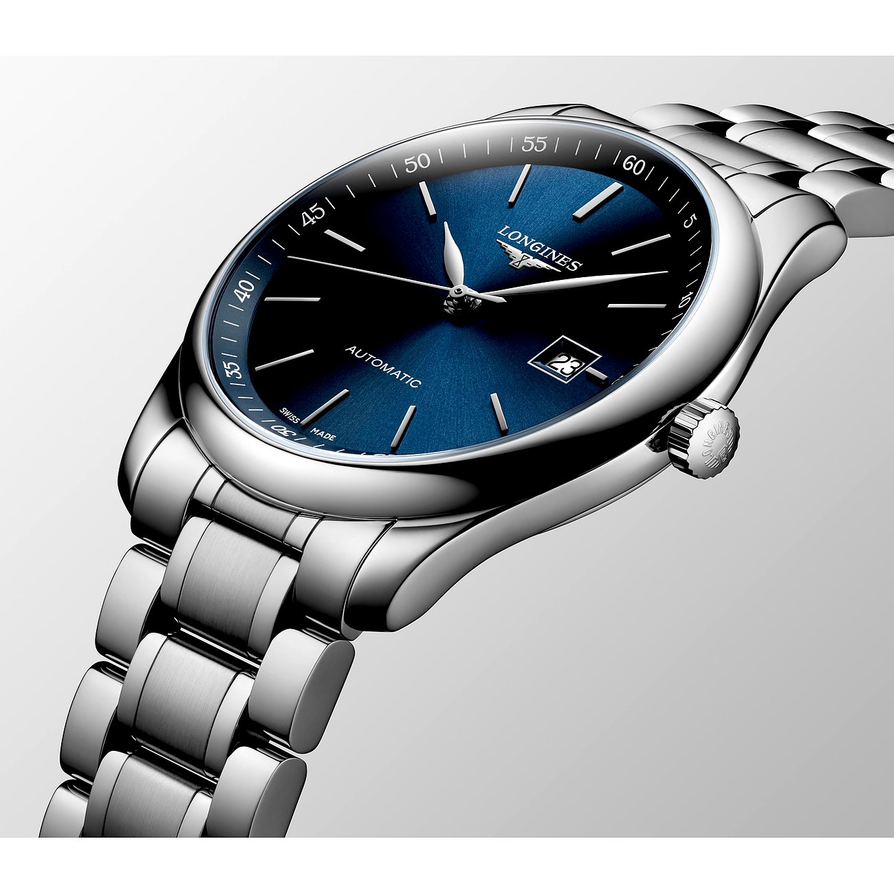 Longines Herrenuhr mit Edelstahlgehäuse, blauem Zifferblatt und Datumsanzeige.