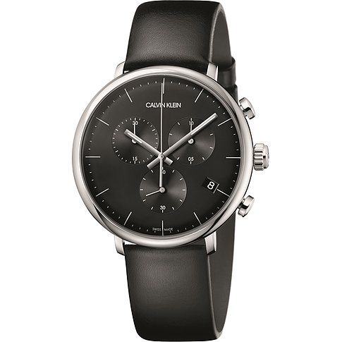 Die Calvin Klein Herrenuhr aus Edelstahl und schwarzem Leder zeigt ein minimalistisches Zifferblatt mit Chronographen.