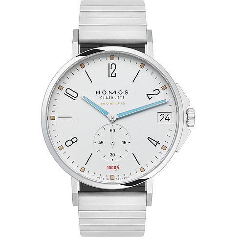 Nomos Glashütte Herrenuhr mit Edelstahlgehäuse, weißem Zifferblatt und Datumsanzeige.