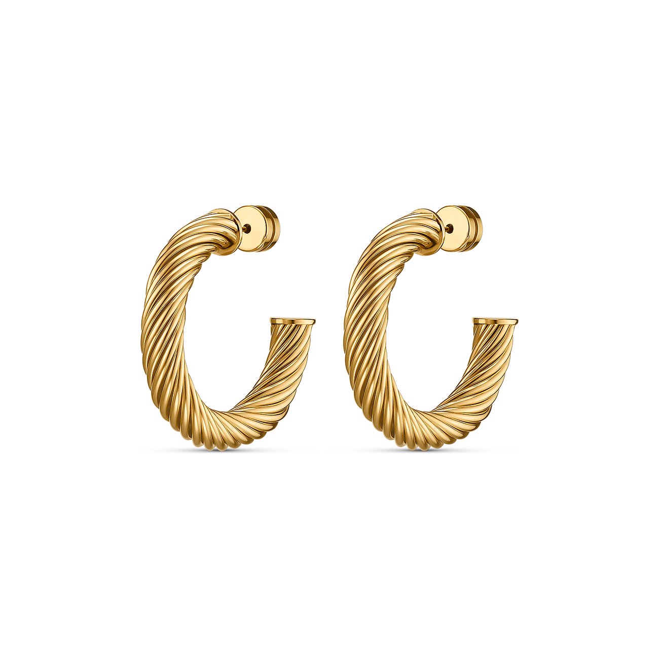Ein Paar goldene FAVS Creolen aus verdrehtem Edelstahl in C-Form, die Vorderansicht zeigt die Stecker.