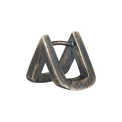 Orecchini Caï in argento 925 scuro, dalla forma triangolare insolita, fotografati frontalmente.