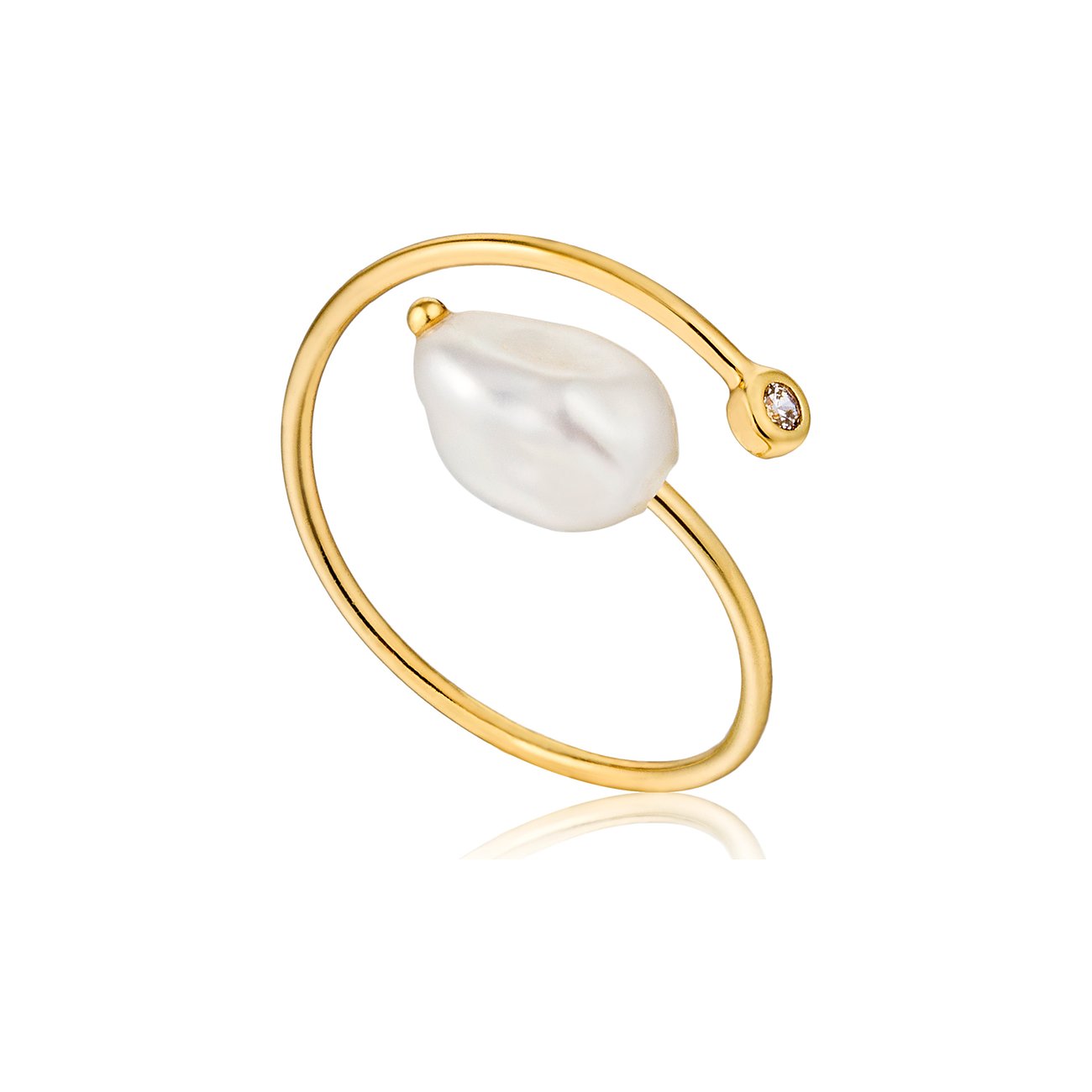 Ania Haie Ring aus goldfarbenem 925er Silber mit einer Süßwasserperle und einem klaren Schmuckstein.