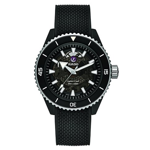 Rado Herrenuhr aus Keramik und Edelstahl mit schwarzem Zifferblatt und transparentem Innenleben.