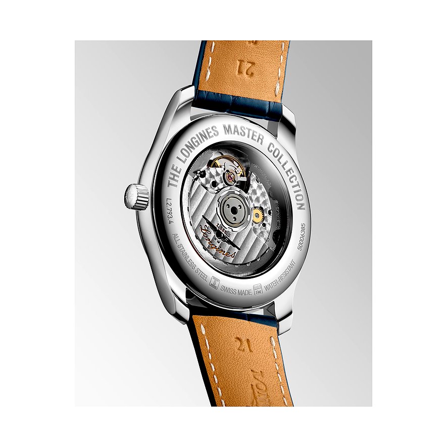 Rückseite einer Longines Master Collection Herrenuhr aus Edelstahl mit sichtbaren Mechanismen und blauem Lederarmband.