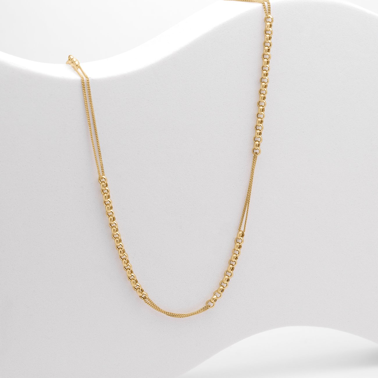 CHRIST Halsschmuck aus 585 Gelbgold mit Gliederketten.