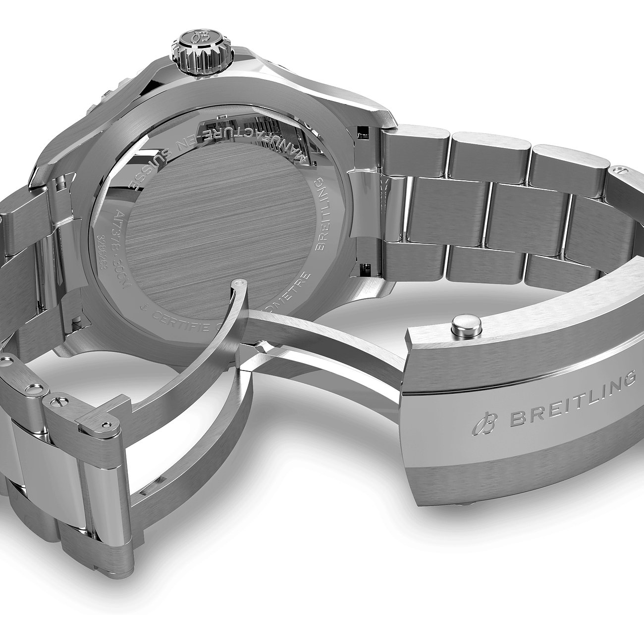 Rückansicht der Breitling Herrenuhr aus Edelstahl mit geöffnetem Armbandverschluss und Details auf dem Gehäuseboden.