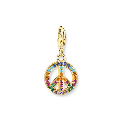 Ein goldfarbener Thomas Sabo Charm-Anhänger aus Silber in Form eines Peace-Zeichens mit bunten Glassteinen.