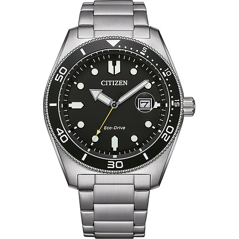 Citizen Herrenuhr mit Edelstahlgehäuse, schwarzem Zifferblatt und analoger Anzeige.