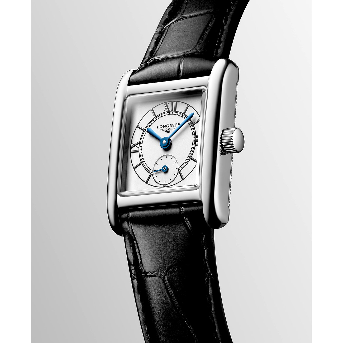 Longines Damenuhr mit Edelstahlgehäuse und weißem Zifferblatt.