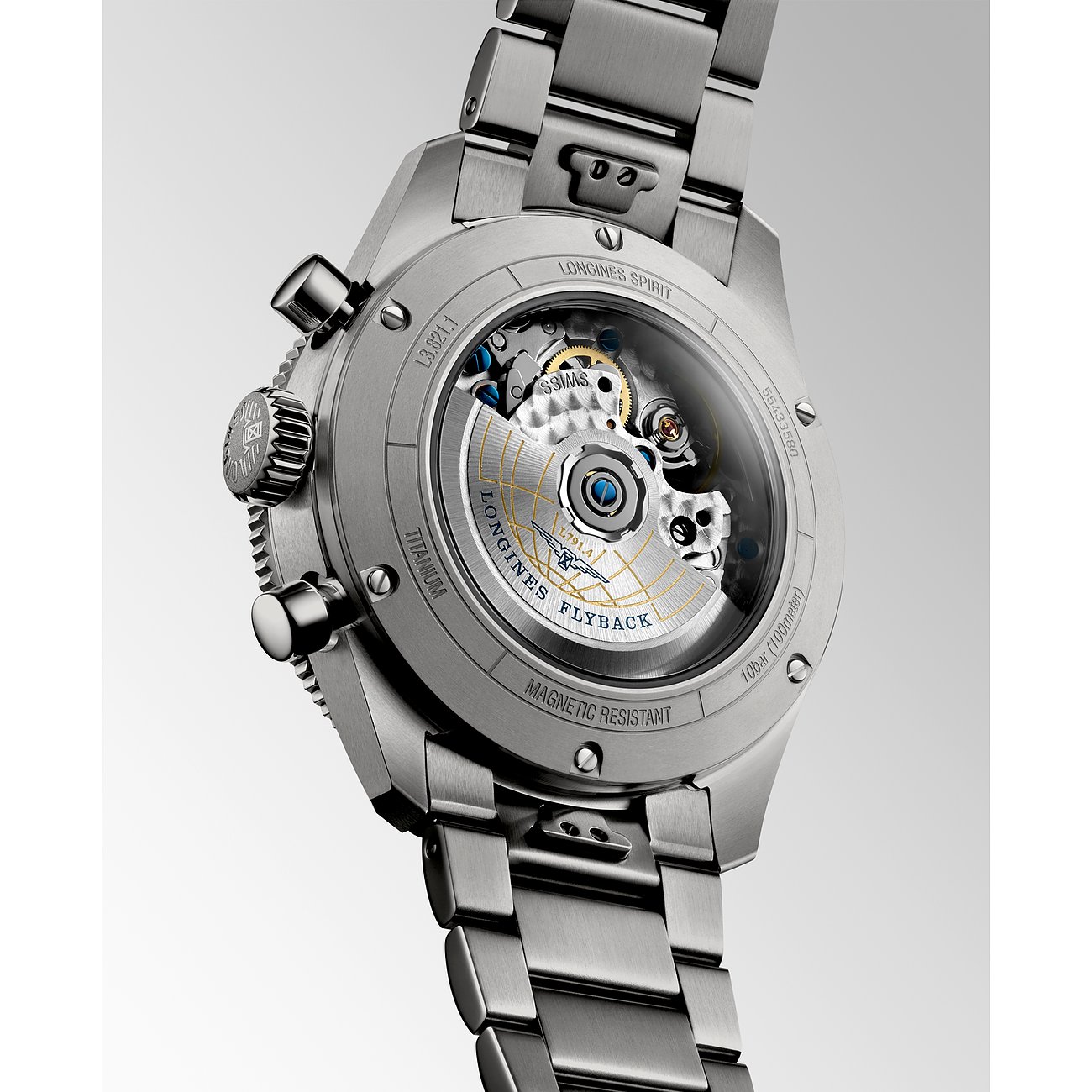 Longines Herrenuhr mit Titangehäuse und Sichtboden, analog, mit Flyback-Funktion.