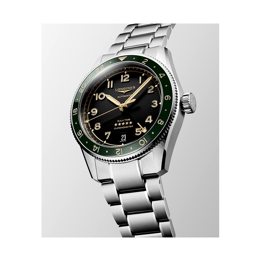 Longines Herrenuhr aus Edelstahl mit schwarzem Zifferblatt und grüner Lünette.
