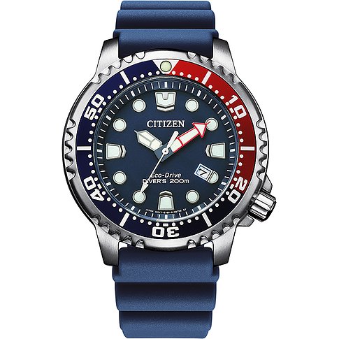 Citizen Herrenuhr mit Edelstahlgehäuse, blauem Zifferblatt und rot-blauer Lünette.