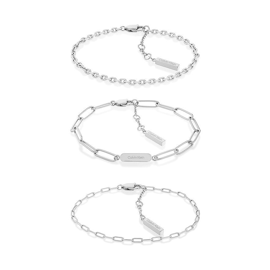 Calvin Klein Armband aus Edelstahl mit Panzerketten-Design und einem Anhänger mit dem Markenlogo.