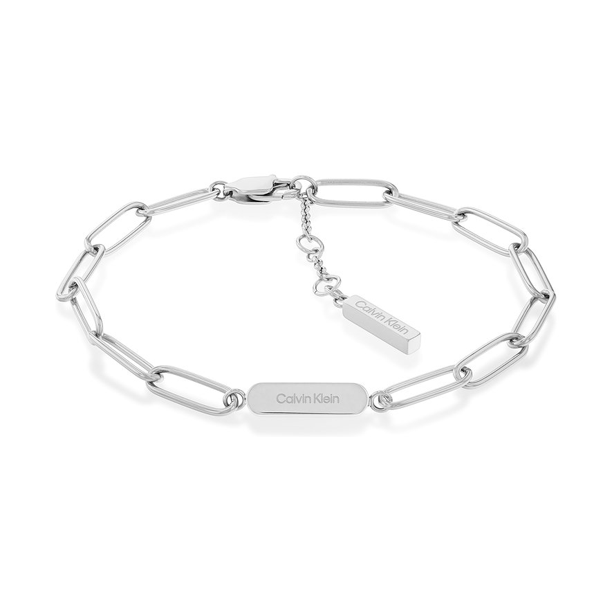 Calvin Klein Damenarmschmuck aus Edelstahl, ein Armband aus länglichen Gliedern mit zwei Plaketten.