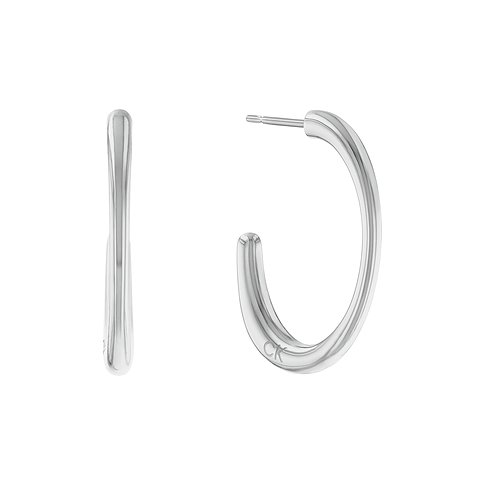 Calvin Klein Damenarmband aus glänzendem Edelstahl mit ovalem Anhänger und Kette mit Knebelverschluss.