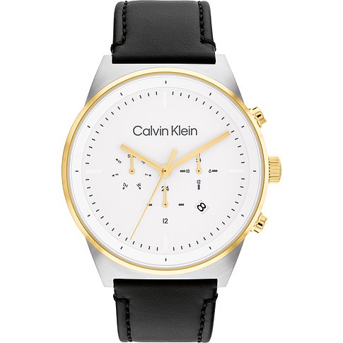 Calvin Klein Herrenuhr aus silbernem Edelstahl mit goldenem Zifferblattring, weißem Zifferblatt und schwarzem Lederarmband.