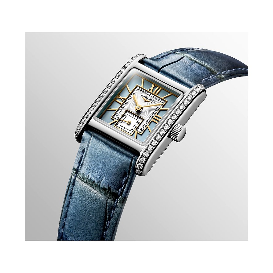 Longines Damenuhr aus Edelstahl mit Diamanten und blauem Armband.