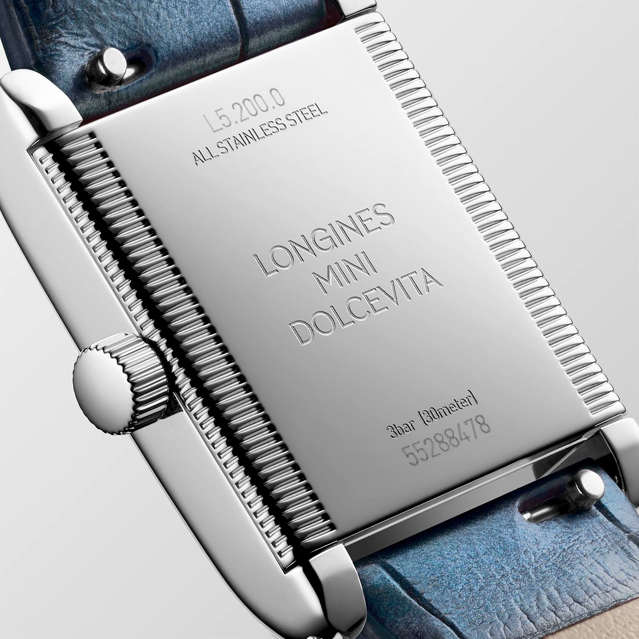 Longines Damenuhr aus Edelstahl mit Diamanten, rechteckiges Gehäuse.