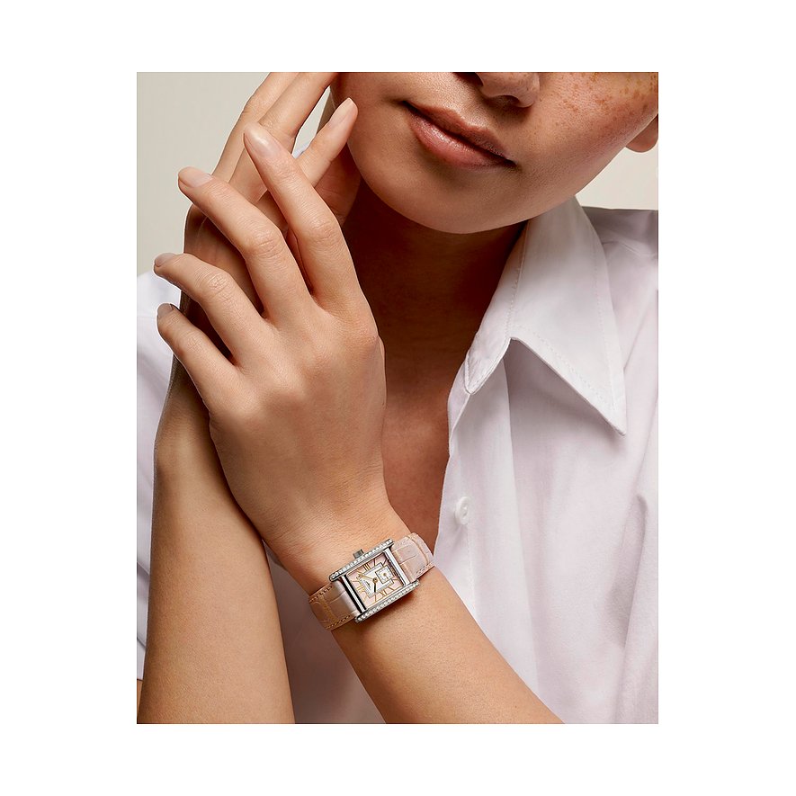 Longines Damenuhr aus Edelstahl mit Diamanten, rechteckiges Gehäuse, analog.