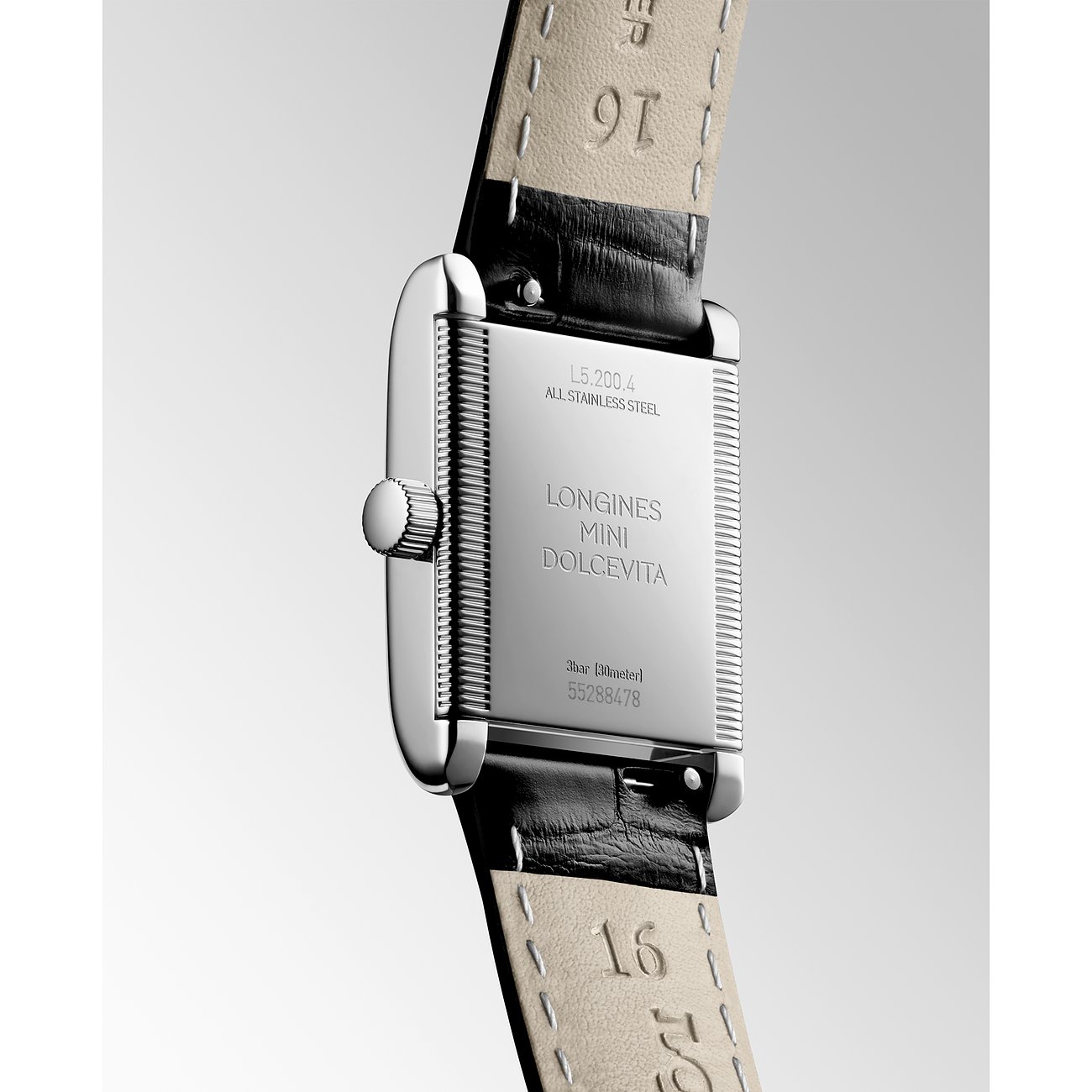 Longines Damenuhr mit Edelstahlgehäuse und schwarzem Lederarmband.
